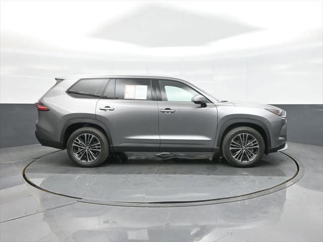 Certified 2026 Toyota Grand Highlander AWD Hybrid image 10