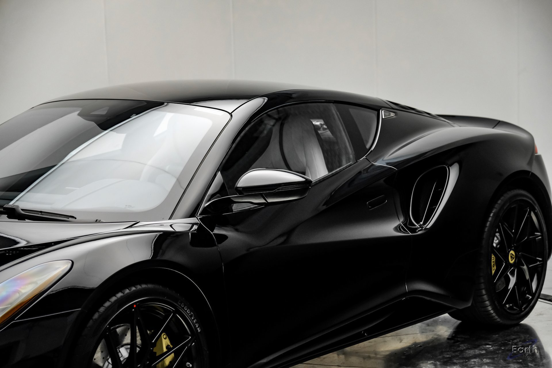 New 2026 Lotus Emira RWD image 30