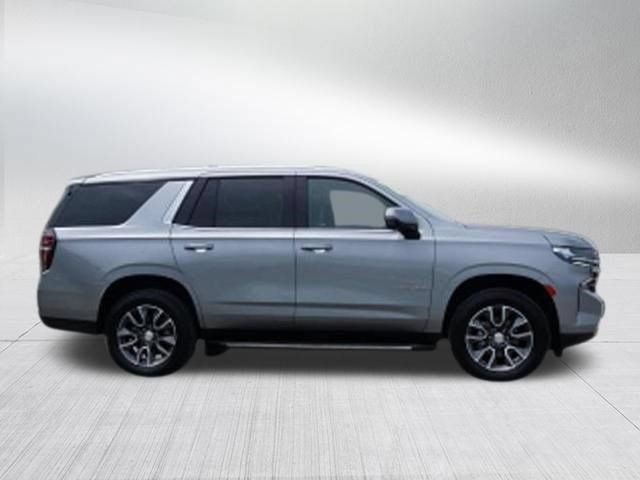 Used 2023 Chevrolet Tahoe LT w/ Luxury Package AWD/4WD image 2