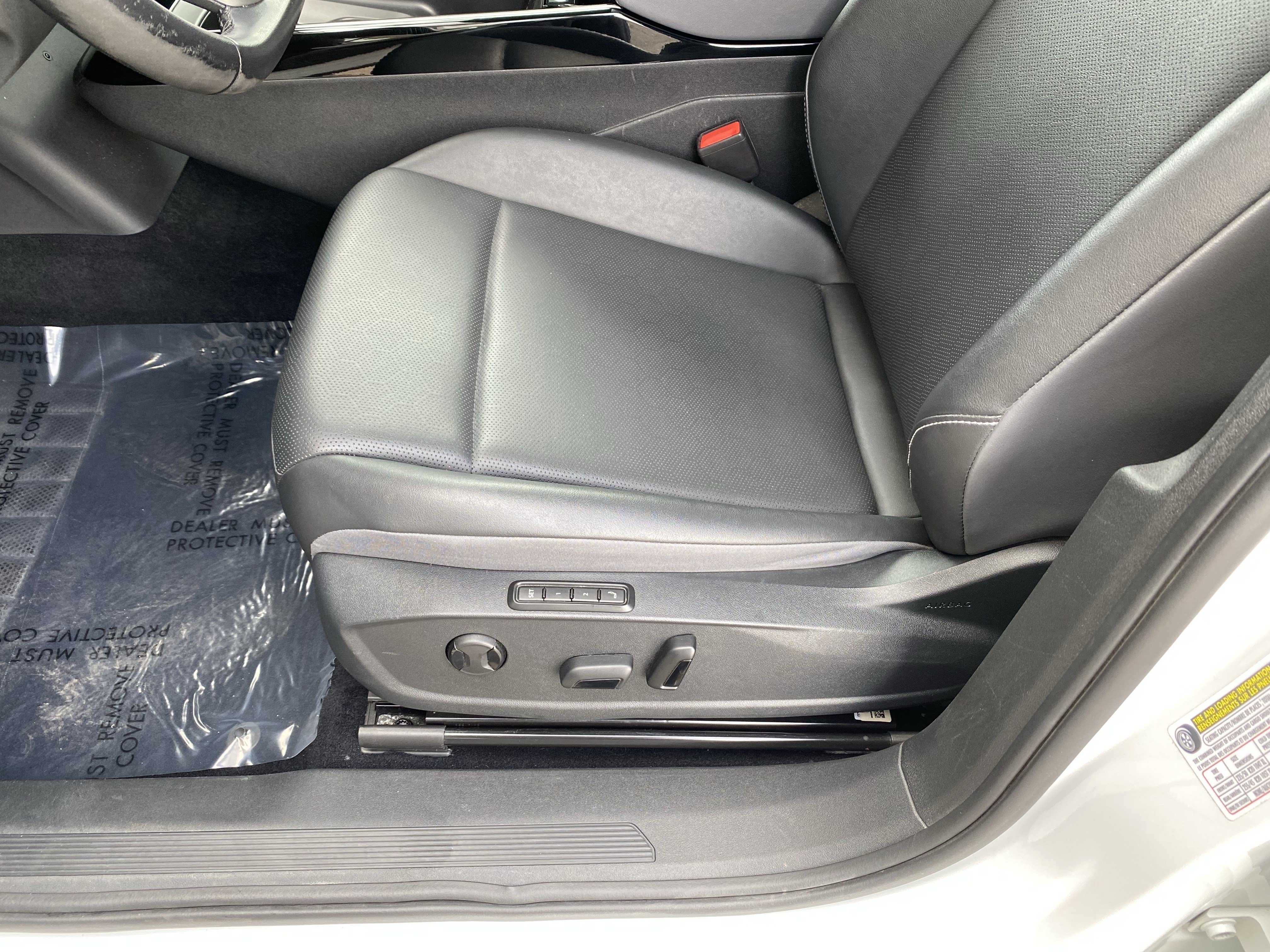 Certified 2023 Volkswagen ID.4 Pro S AWD/4WD image 13