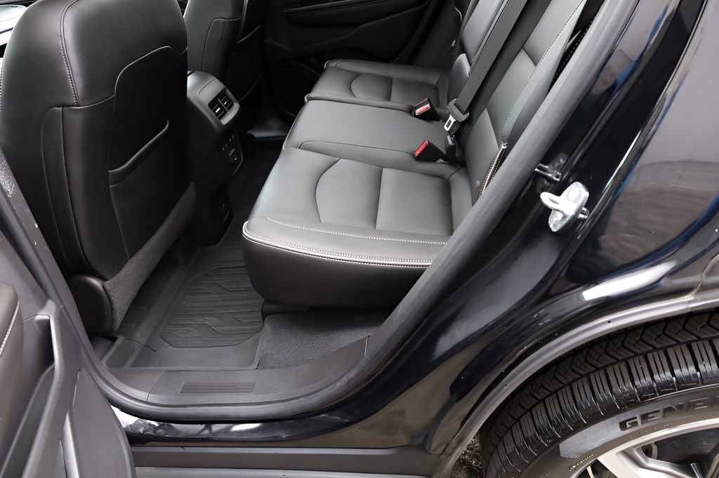 Used 2021 GMC Terrain Denali w/ Denali Premium Package image 22