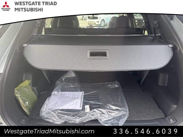 New 2026 Mitsubishi Outlander SEL FWD image 23