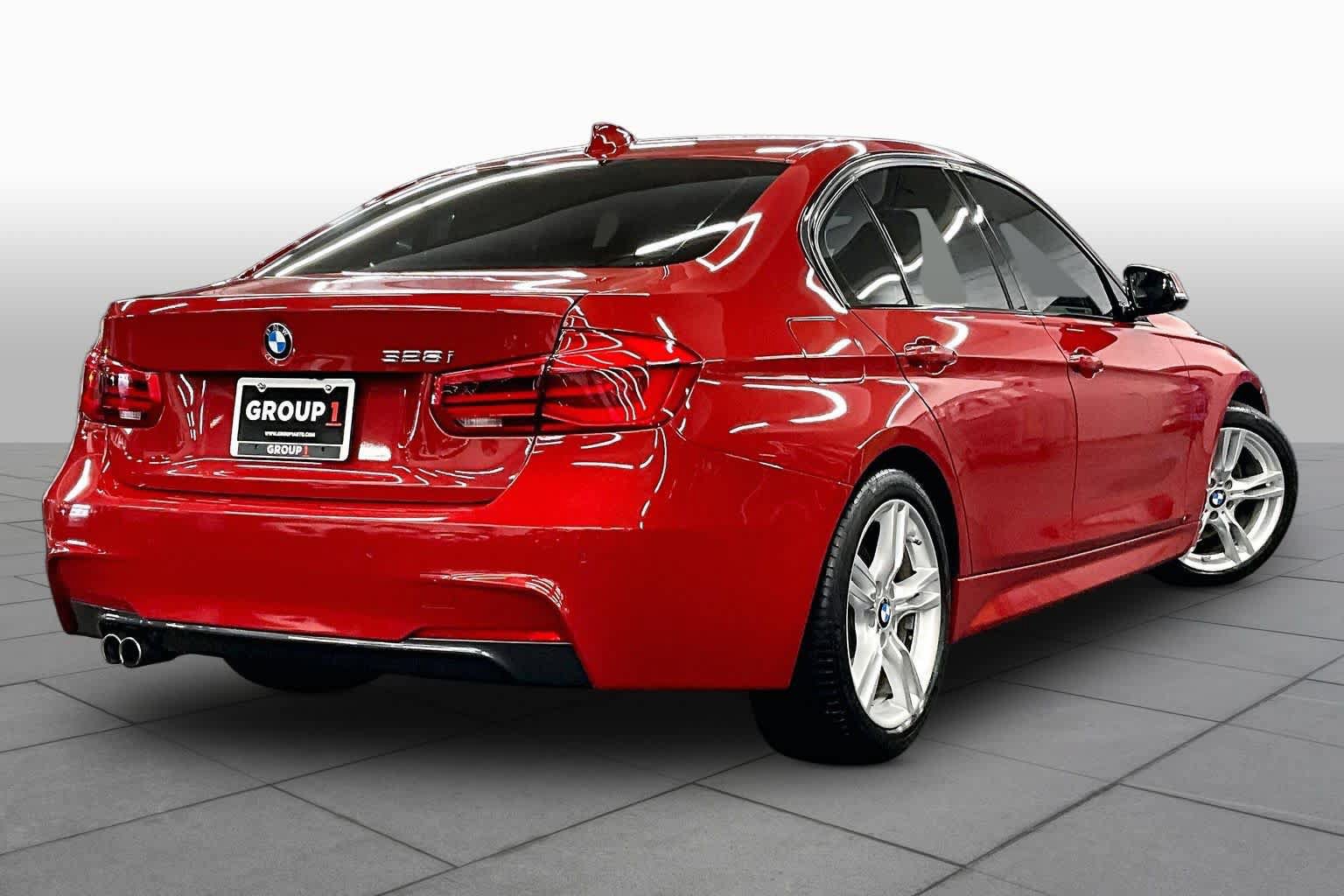 Used 2016 BMW 328i Sedan RWD image 12