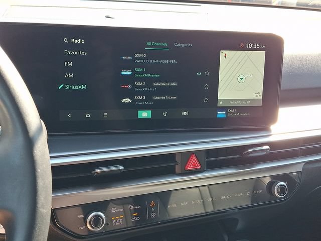 Certified 2025 Kia Sorento S AWD/4WD image 17