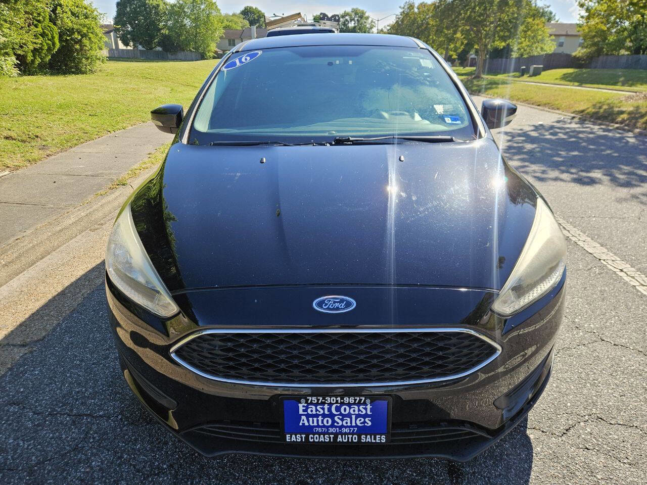 Used 2016 Ford Focus SE FWD image 8
