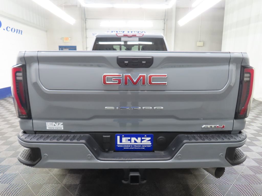 Used 2024 GMC Sierra 2500 AT4 w/ Technology Package AWD/4WD image 43
