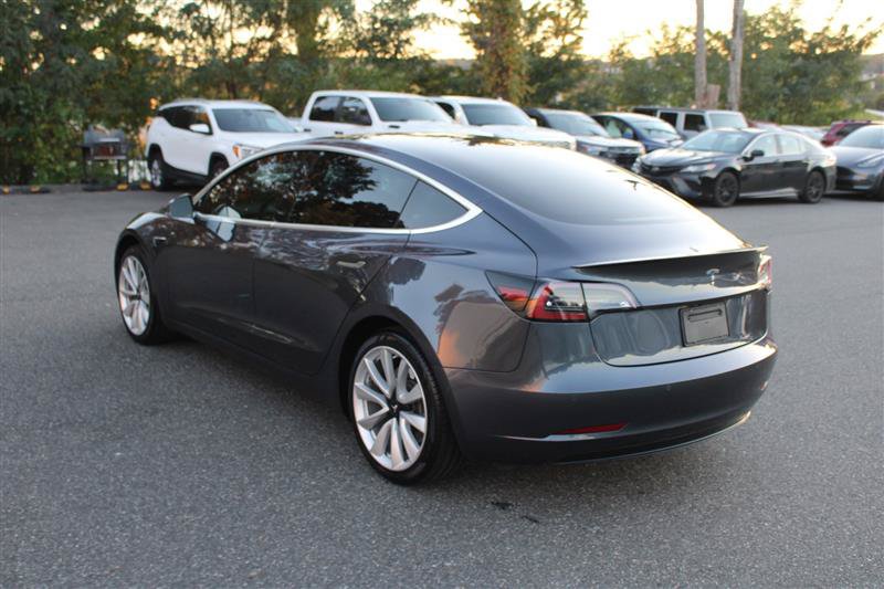 Used 2019 Tesla Model 3 Standard Range Plus RWD image 5