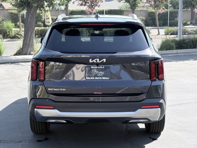 New 2026 Kia Sorento S FWD image 5