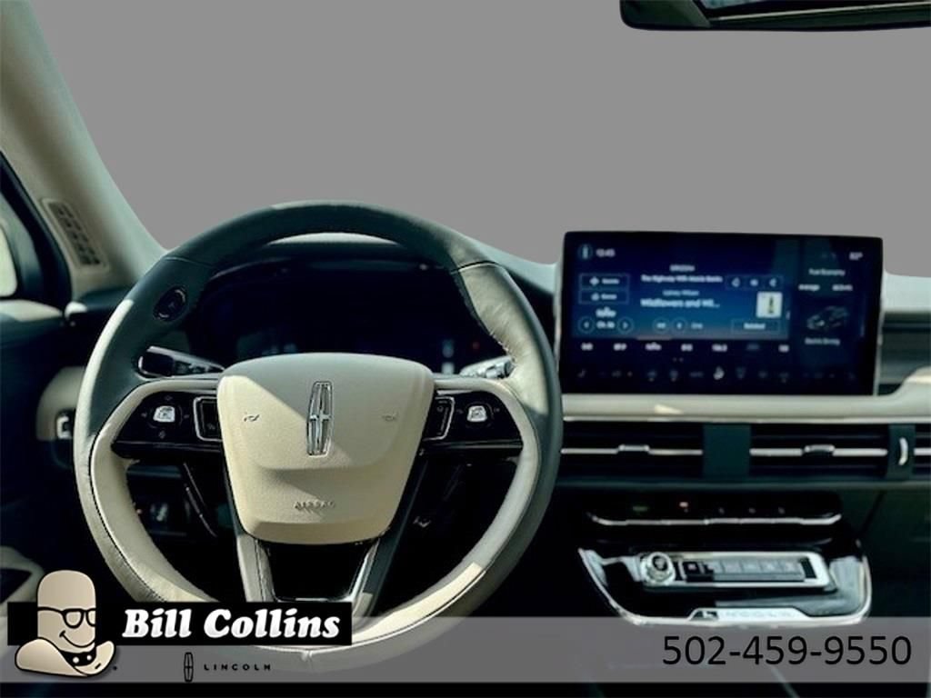 New 2024 Lincoln Corsair Grand Touring AWD/4WD image 12