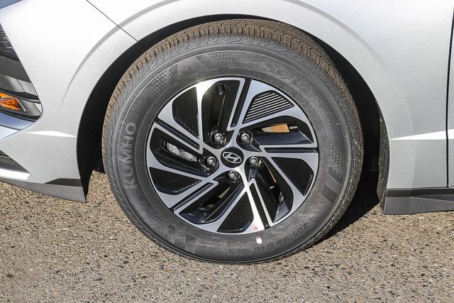 New 2026 Hyundai Sonata Blue FWD image 11
