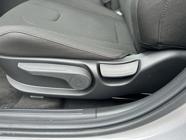 New 2026 Hyundai Elantra Blue image 36