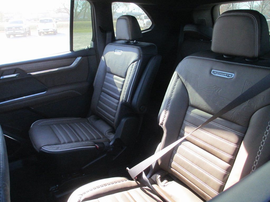 New 2026 GMC Acadia Denali Ultimate image 15