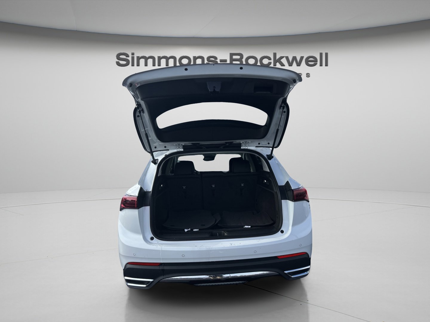 Used 2024 Buick Envision Preferred image 8