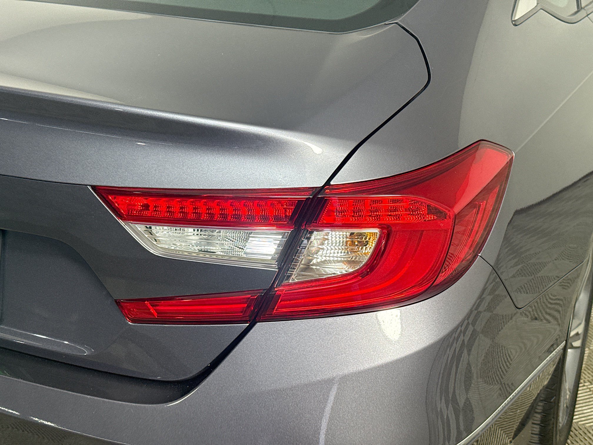 Used 2020 Honda Accord EX-L image 34