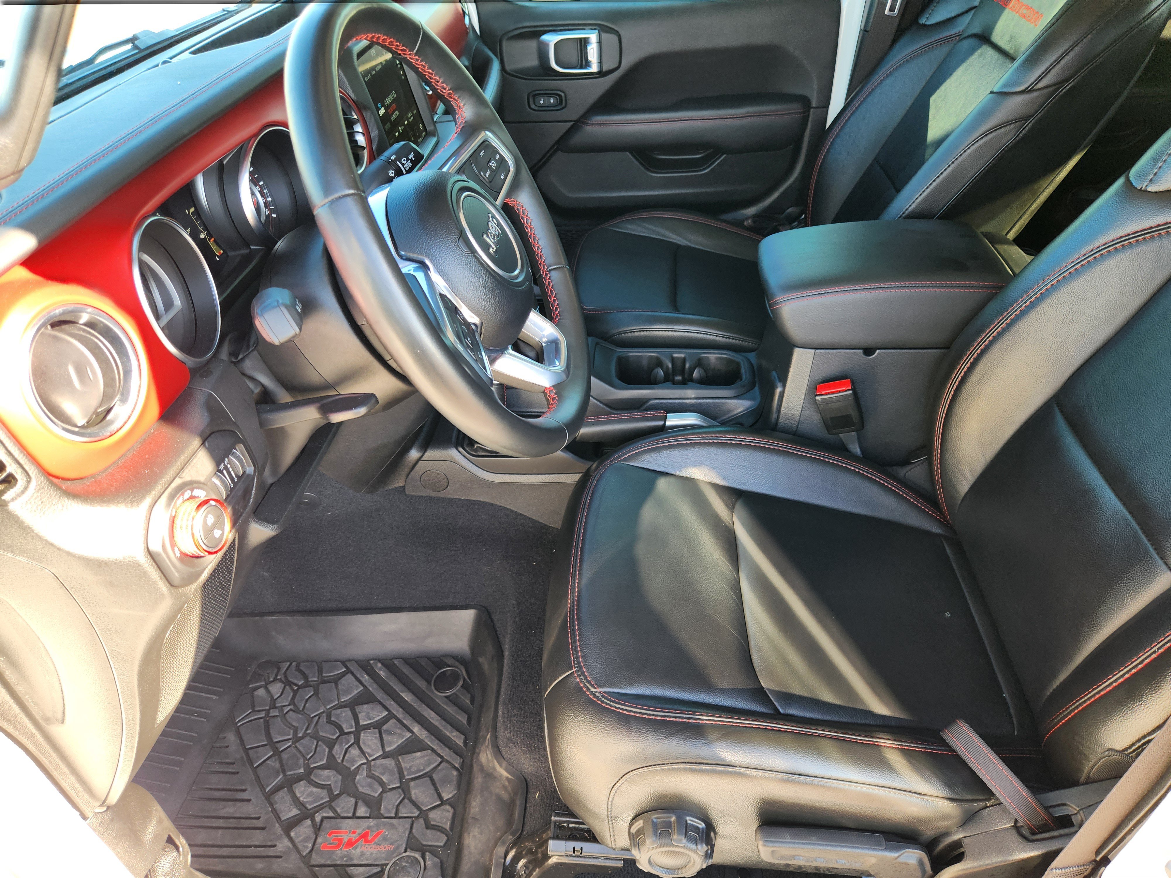 Used 2022 Jeep Gladiator Rubicon w/ LED Lighting Group AWD/4WD image 14