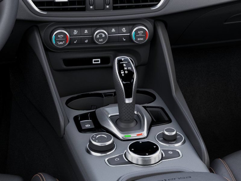 New 2025 Alfa Romeo Giulia w/ Driving Assist Package RWD image 25