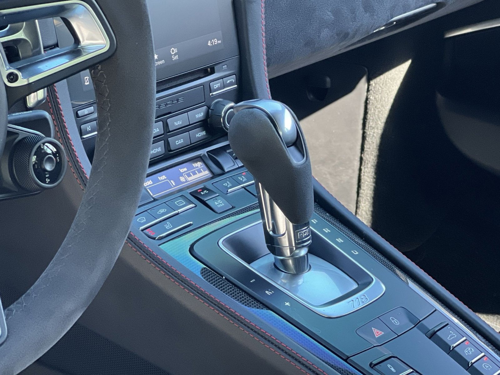 Used 2018 Porsche 718 Cayman S RWD image 20
