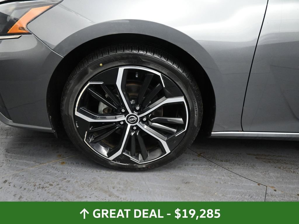 Used 2024 Nissan Altima 2.5 SR image 15