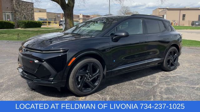 Used 2024 Chevrolet Equinox EV RS FWD image 4