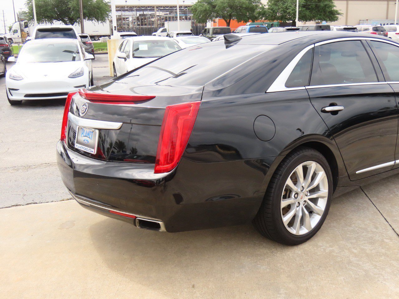 Used 2015 Cadillac XTS Luxury AWD/4WD image 12