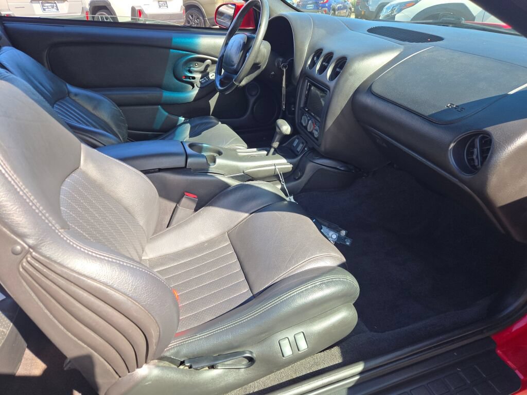 Used 2000 Pontiac Firebird Trans Am RWD image 6