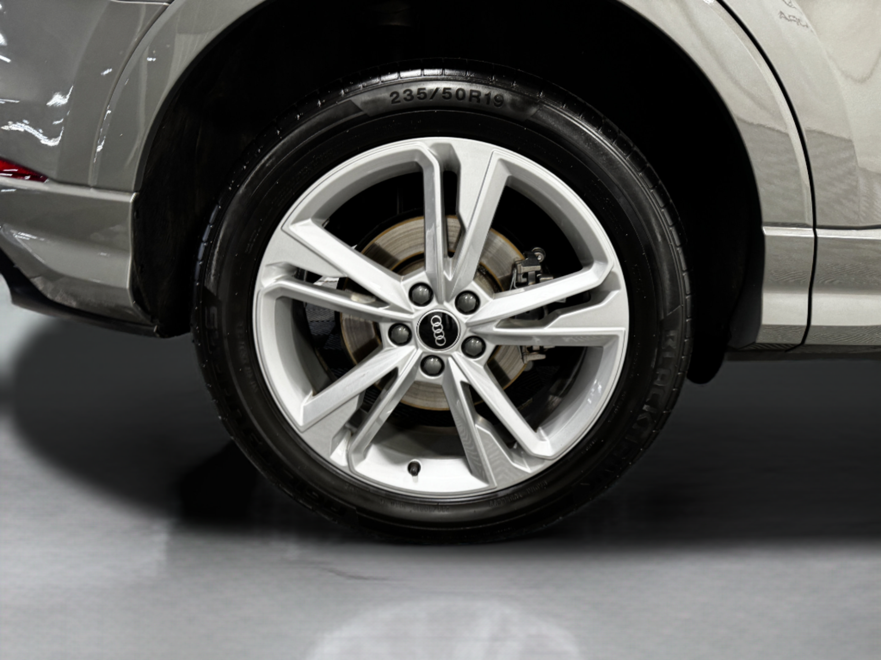 Used 2021 Audi Q3 2.0T Premium AWD/4WD image 49