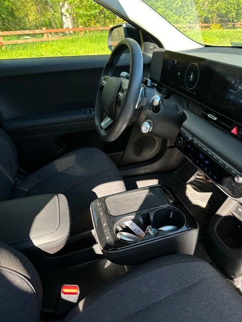 Certified 2025 Hyundai Ioniq 5 SE AWD/4WD image 20