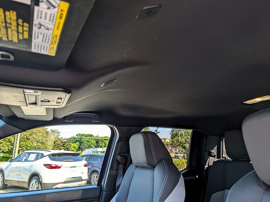 Used 2025 Toyota Tacoma TRD Off-Road AWD/4WD image 27
