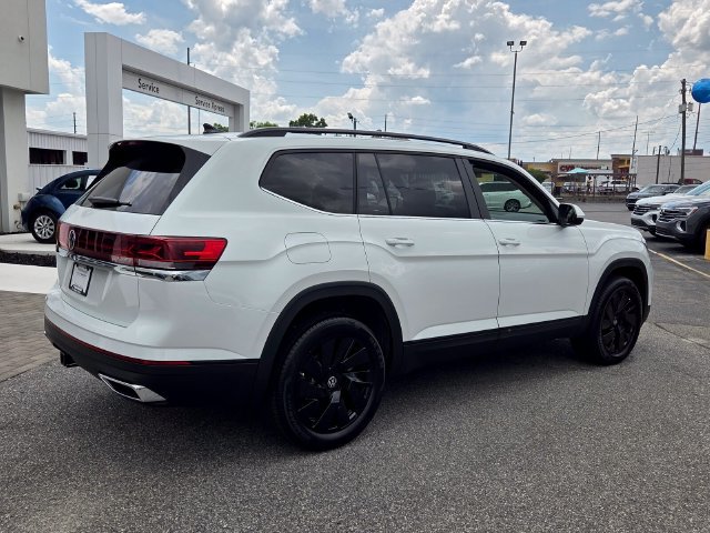 New 2026 Volkswagen Atlas SE FWD image 14