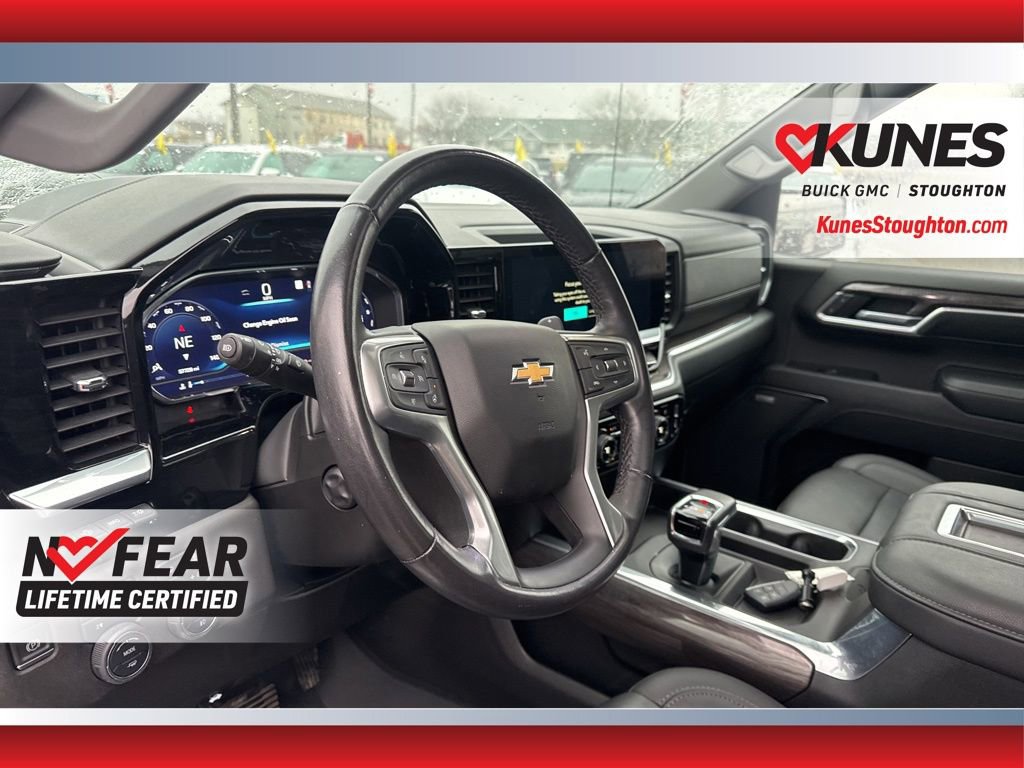 Used 2022 Chevrolet Silverado 1500 LTZ w/ LTZ Premium Package image 24