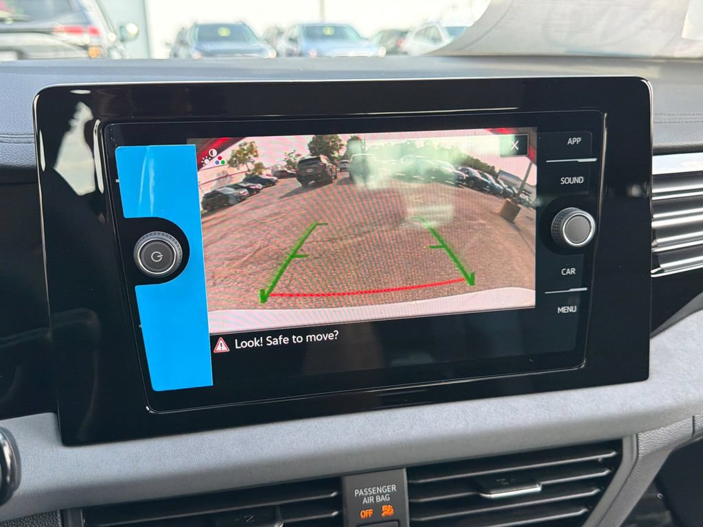 New 2026 Volkswagen Jetta SE FWD image 30