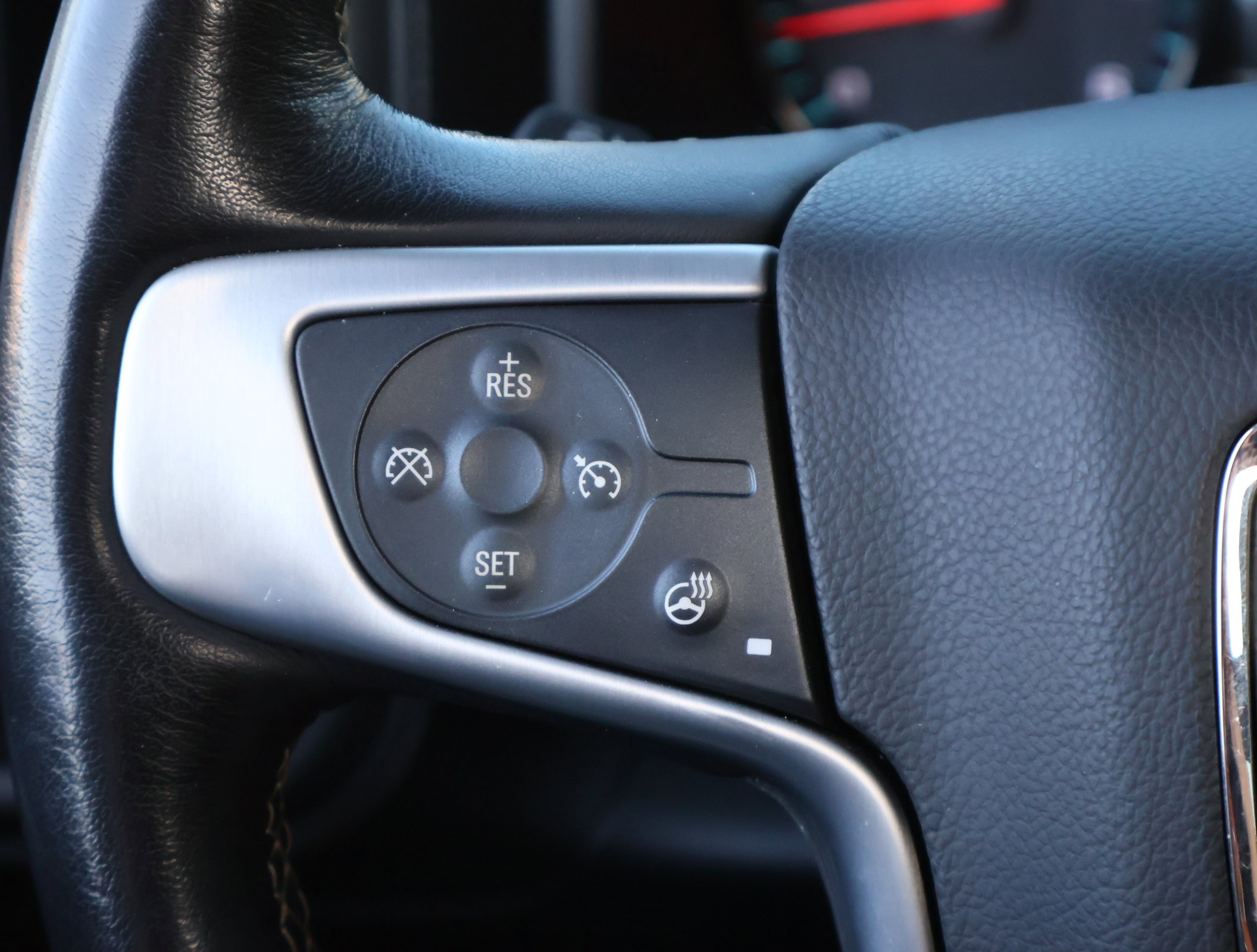 Used 2018 GMC Sierra 1500 SLT w/ SLT Premium Package image 15