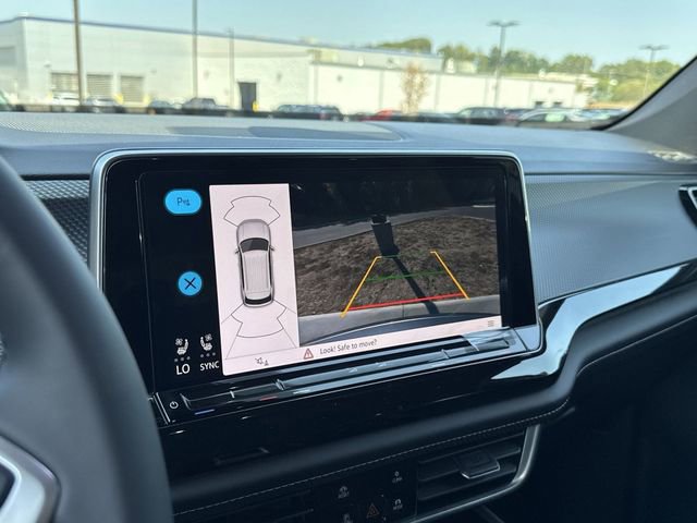 New 2026 Volkswagen Atlas Cross Sport SEL R-Line image 19