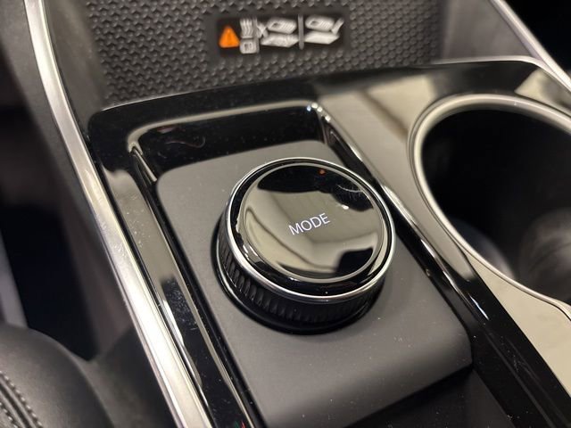 New 2026 Chevrolet Equinox LT w/ Convenience Package II image 25