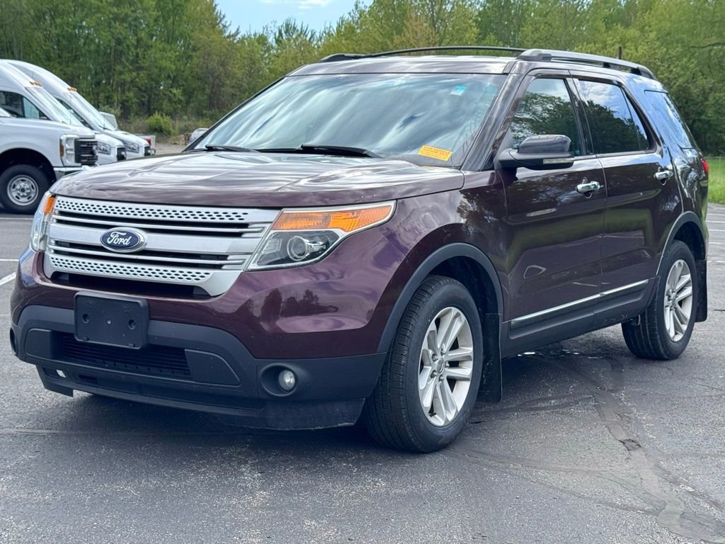 Used 2011 Ford Explorer XLT w/ 202A Rapid Spec Order Code AWD/4WD image 3
