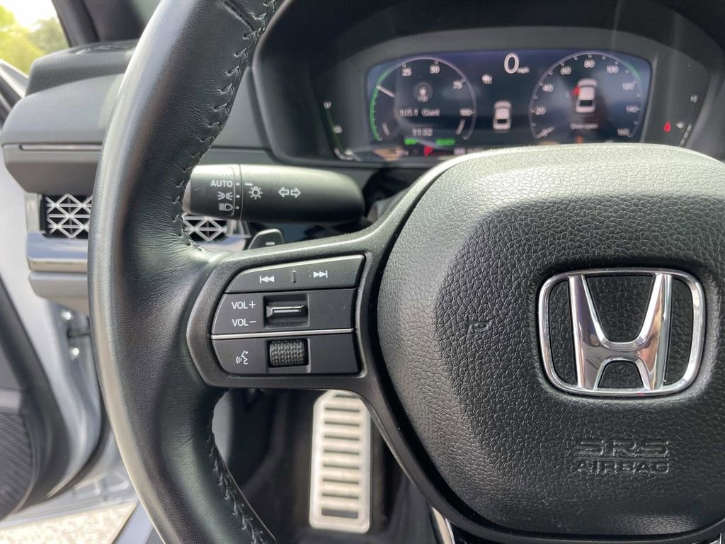 Used 2024 Honda Accord Sport image 19