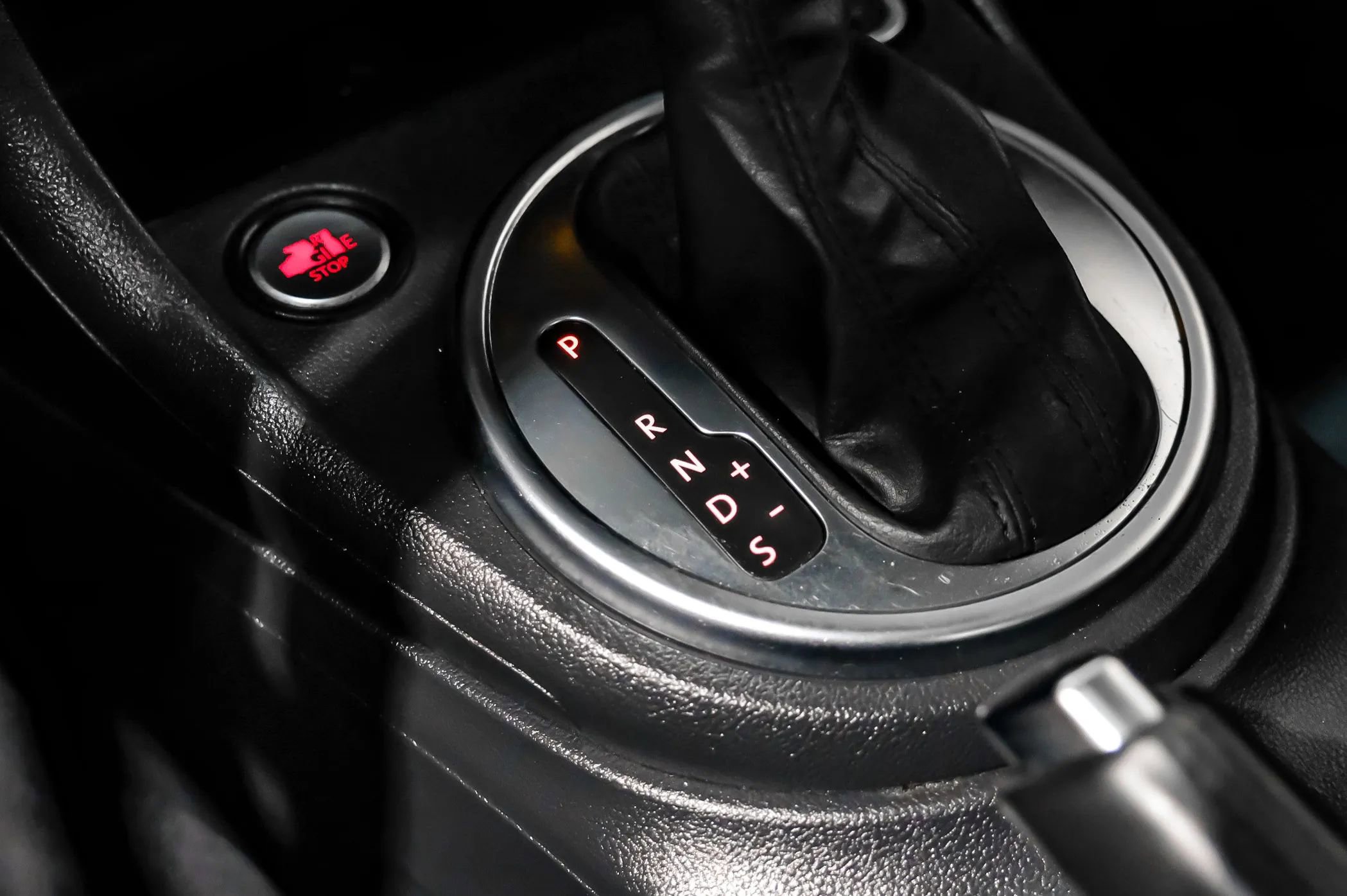 Used 2014 Volkswagen Beetle GSR image 21