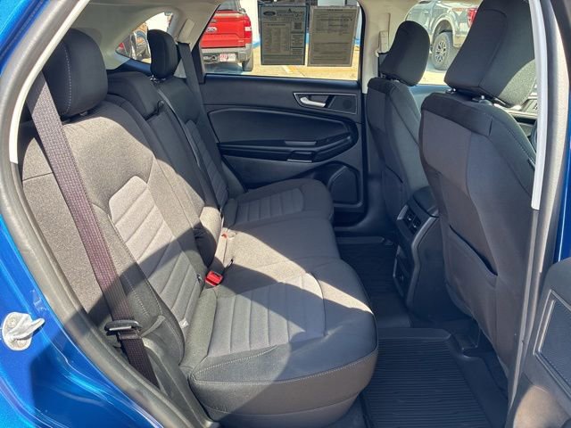 Used 2024 Ford Edge SE w/ Black Appearance Package AWD/4WD image 24