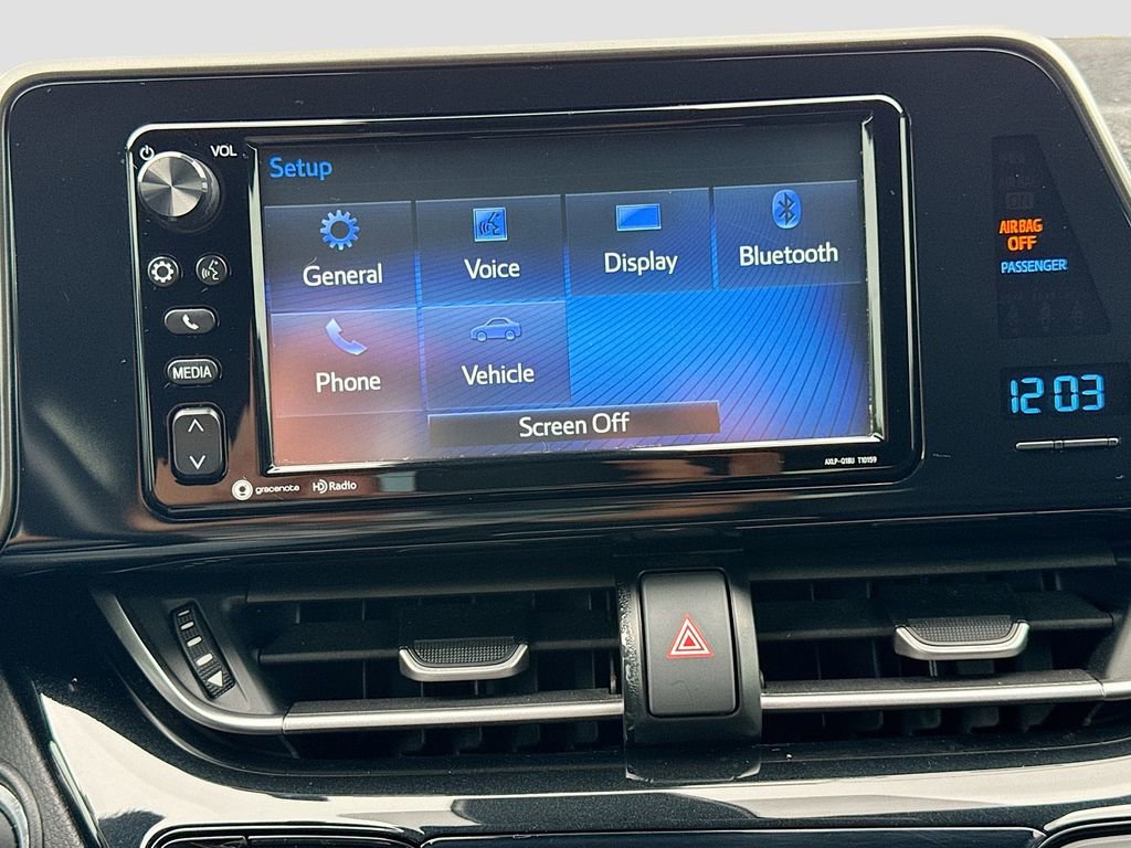 Used 2018 Toyota C-HR XLE FWD image 18