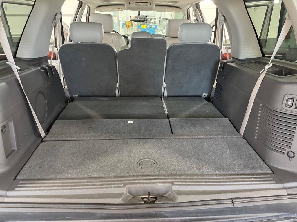 Used 2005 Lincoln Navigator Luxury AWD/4WD image 18