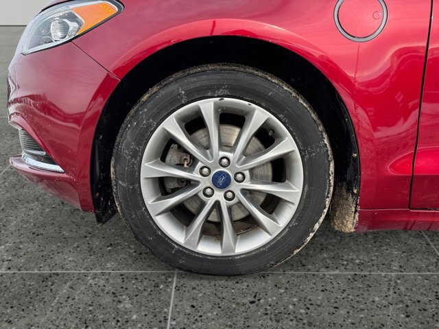 Used 2018 Ford Fusion Energi SE image 9