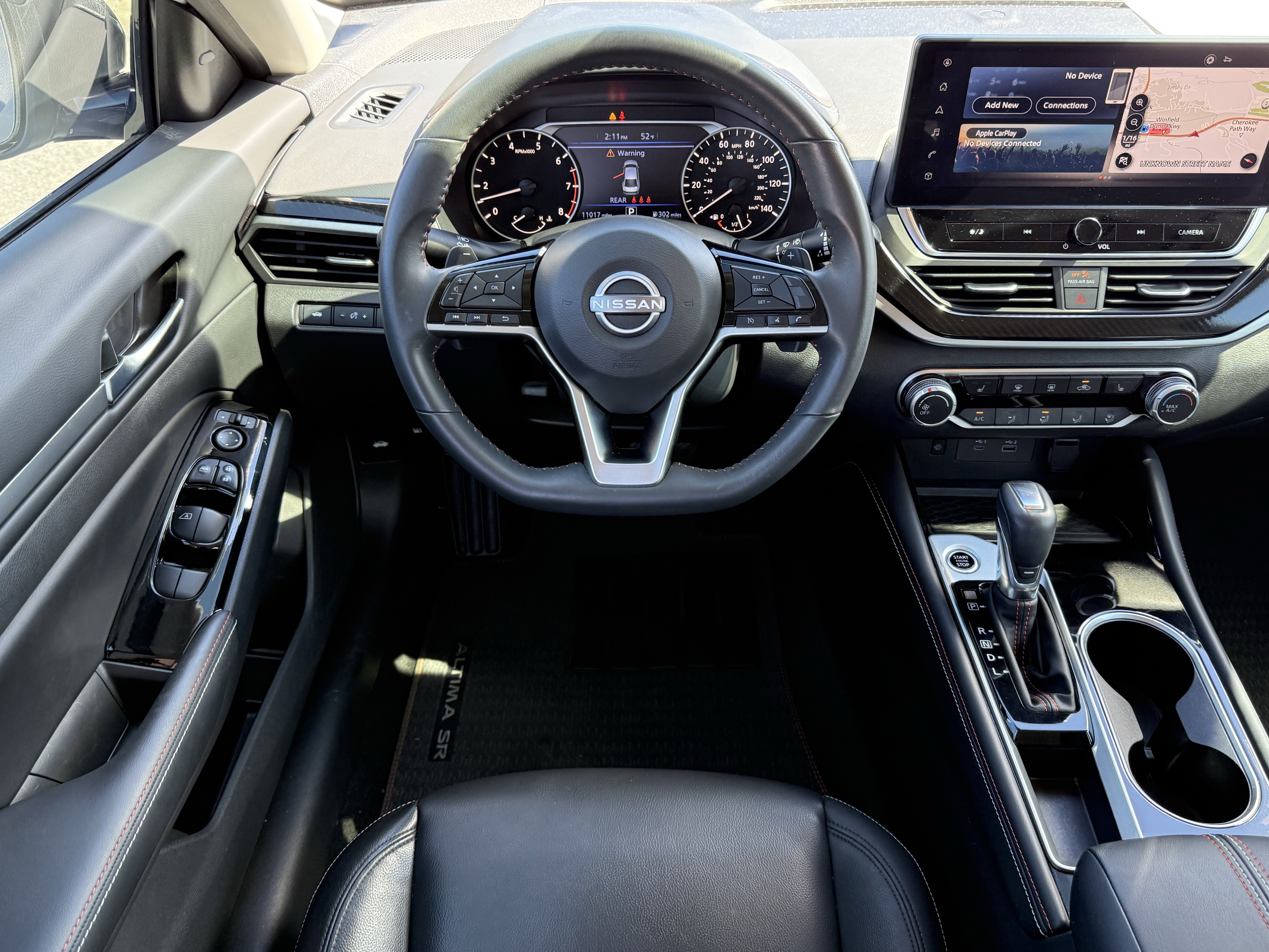 Used 2024 Nissan Altima 2.5 SR w/ SR Premium Package image 19