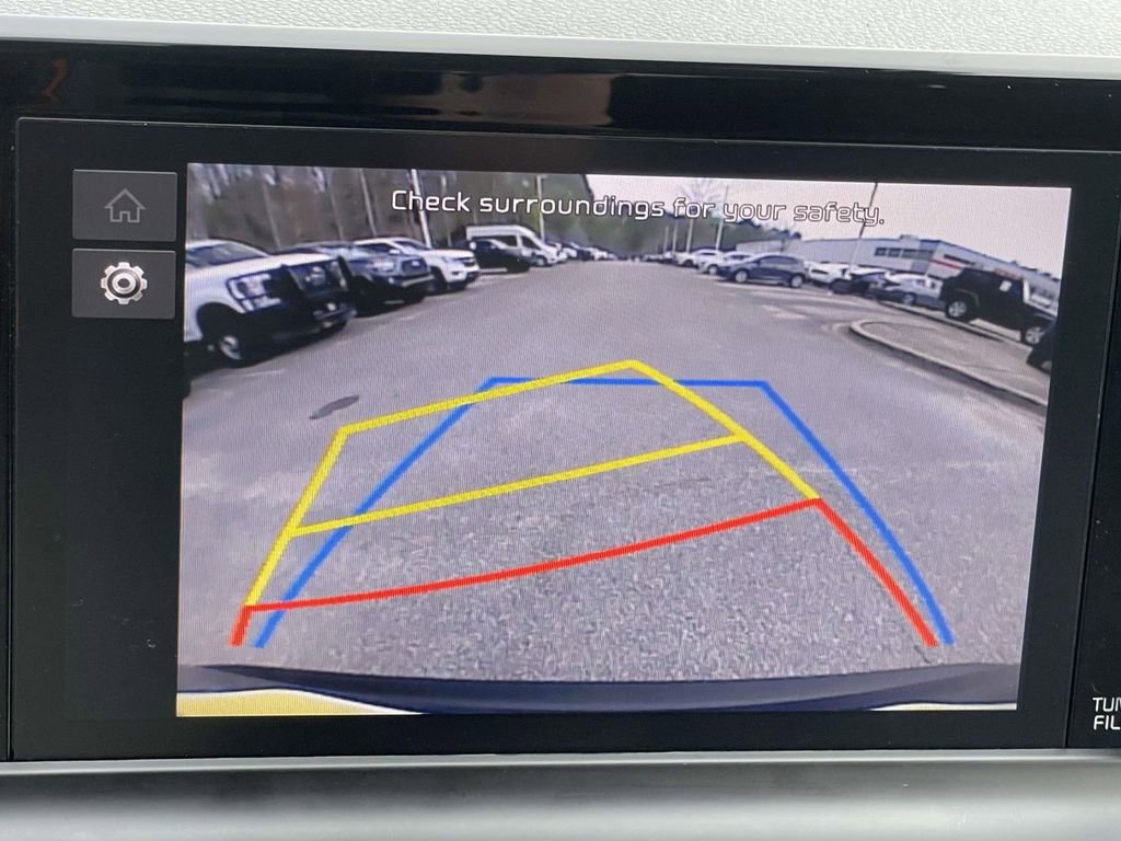 Used 2025 Kia Seltos LX image 27