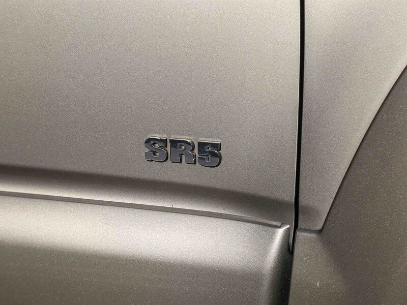 Used 2006 Toyota 4Runner SR5 RWD image 16