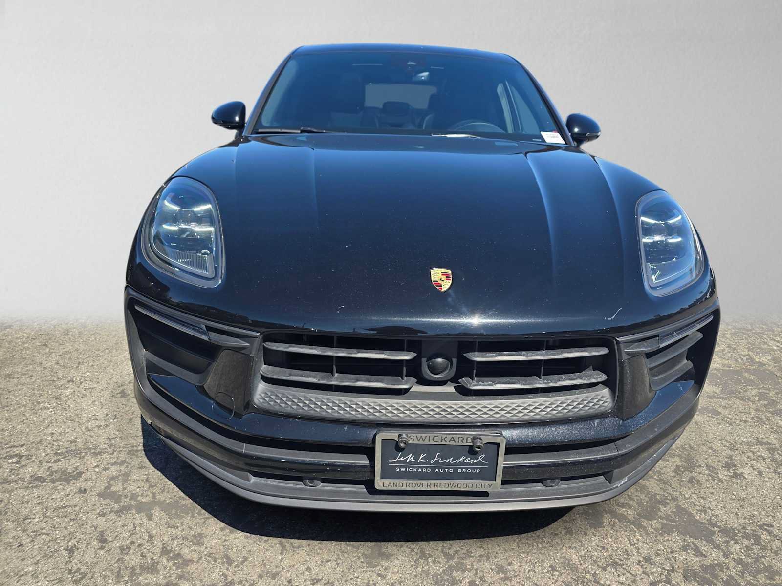 Used 2024 Porsche Macan AWD/4WD image 8