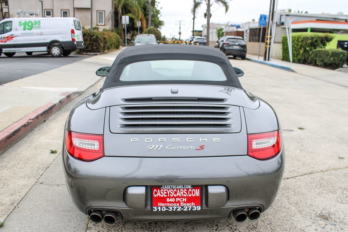 Used 2010 Porsche 911 Carrera S RWD image 36