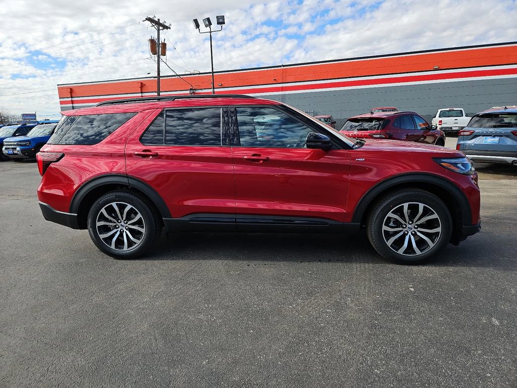 New 2026 Ford Explorer ST-Line image 14