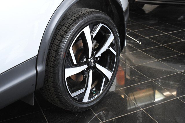 Used 2022 Nissan Rogue Sport SL AWD/4WD image 37