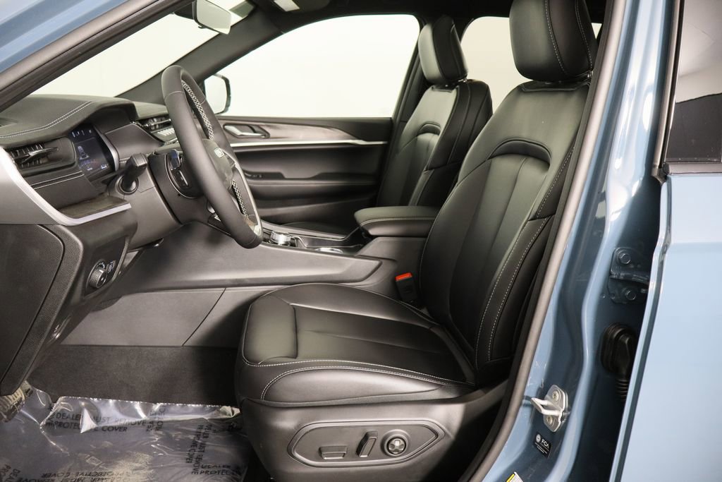 New 2026 Jeep Grand Cherokee Limited image 15