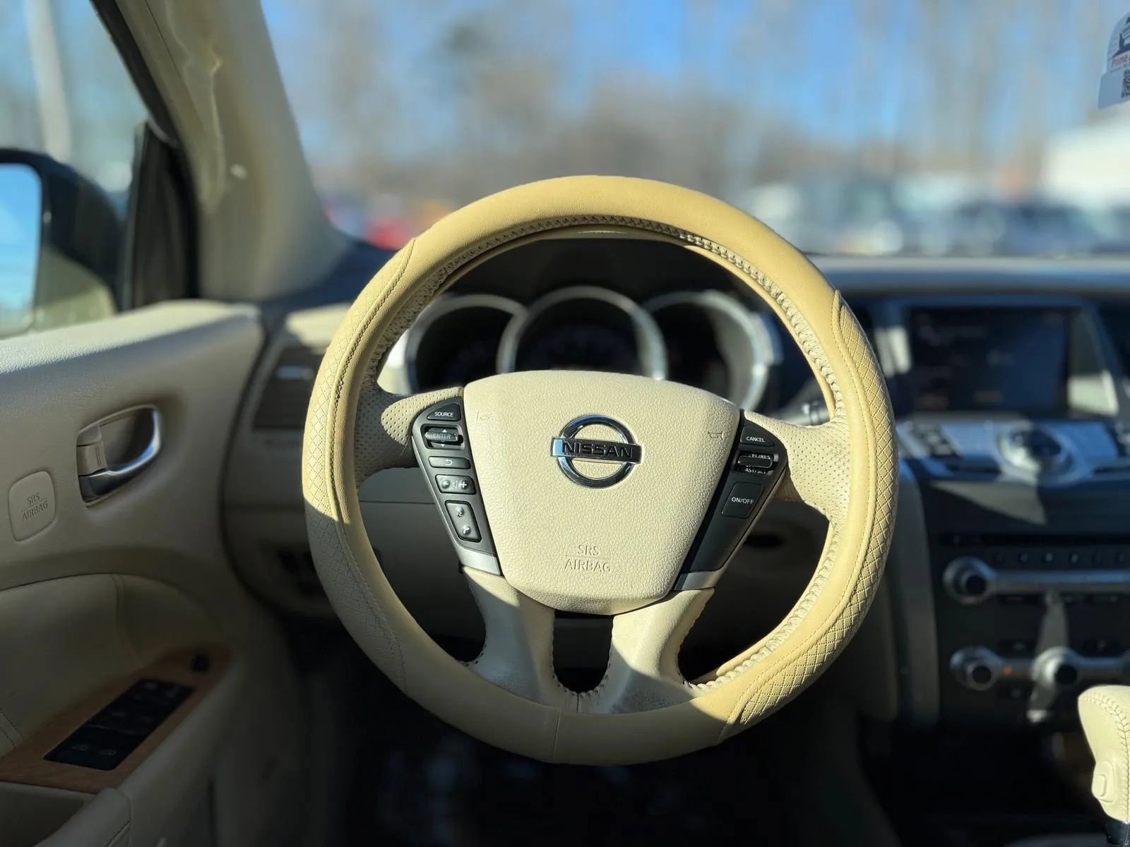 Used 2014 Nissan Murano CrossCabriolet w/ Navigation Package image 14